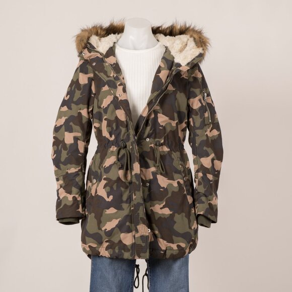 H&M Camouflage Hooded Parka with Faux Fur Trim - Picture 1 of 6